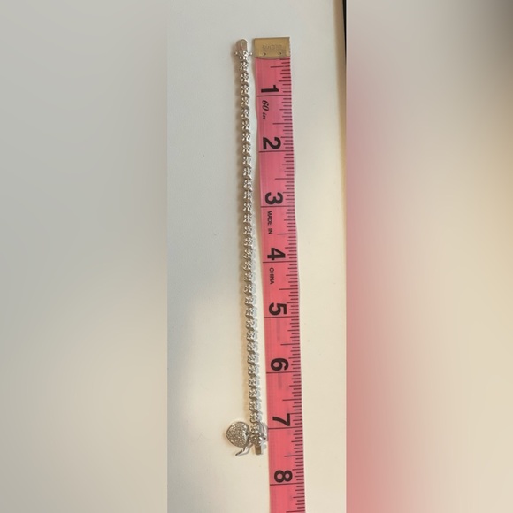 Sterling Silver Bracelet with Diamond Chips - Picture 4 of 4